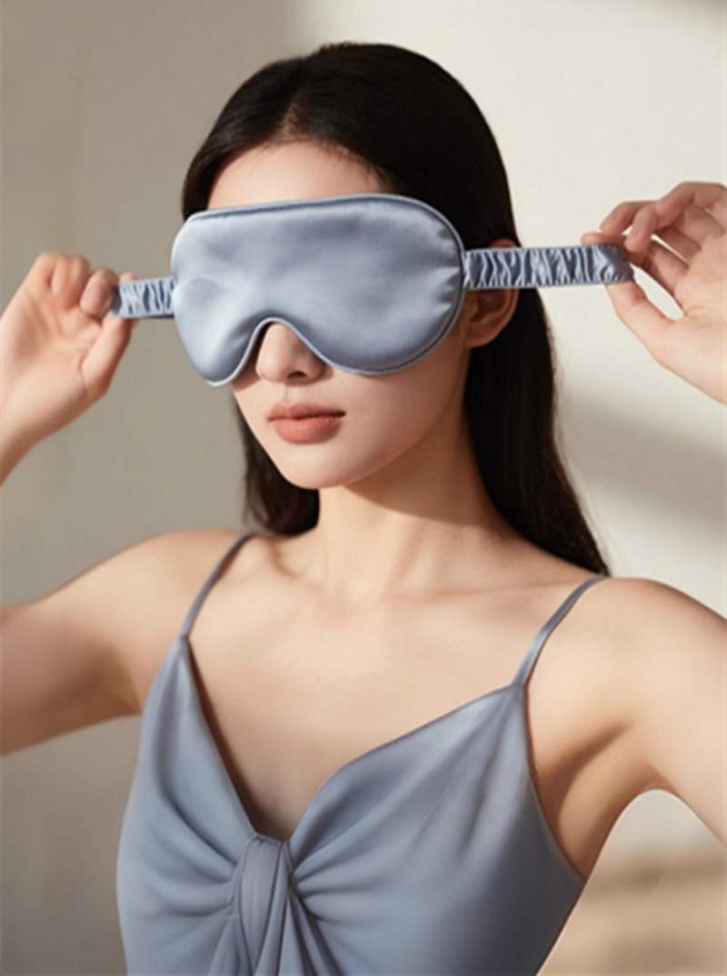 ผ้าปิดตาไหมสองด้าน ป้องกันแสง  - Travel Accessories Eye Mask บทวิจารณ์และราคา