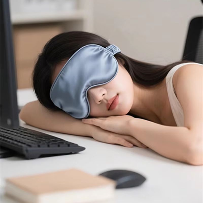ผ้าปิดตาไหมสองด้าน ป้องกันแสง  - Travel Accessories Eye Mask บทวิจารณ์และราคา